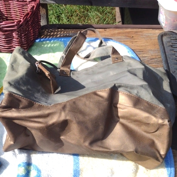 Bath and body works bag - Picture 1 of 4